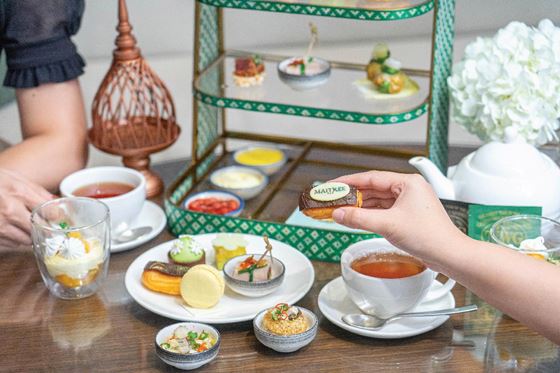 Reimagined Thai-Inspired Afternoon Tea at Maitree Bar  - Амари Бангкок
