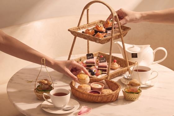 Signature Afternoon Tea Set - Амари Дон Муанг Аэропорт Бангкок