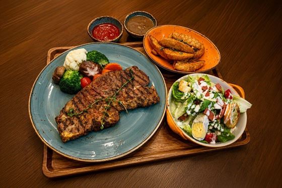 60th Anniversary - Charcoal Grilled Lamb Shoulder and Smoky Barbecue Sauce - Амари Джохор-Бару