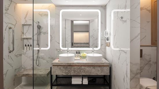Bathroom in Club Premier