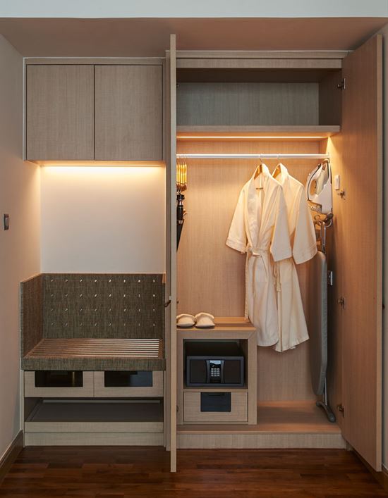 Wardrobe in One Bedroom Suite