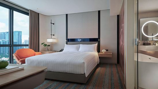 Club One Bedroom Suite