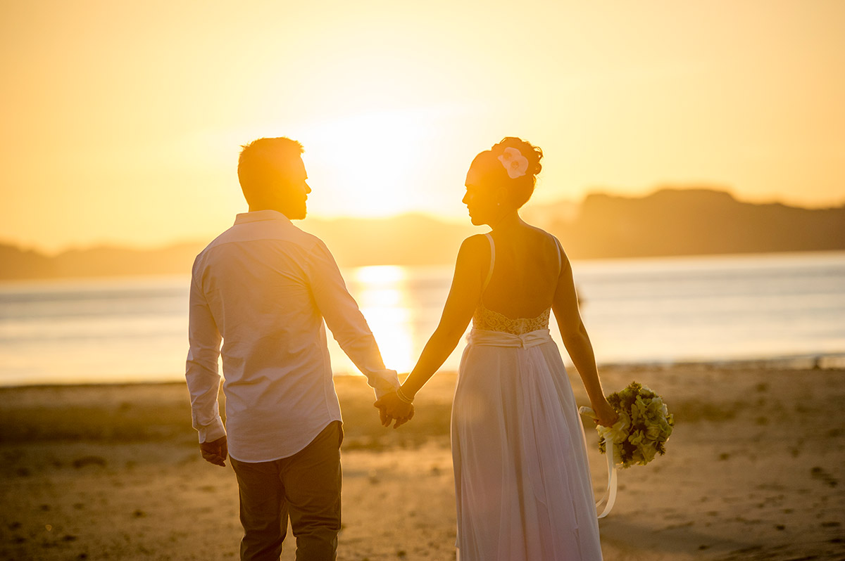 Ocean Embrace Wedding Ceremony - Амари Вог Краби